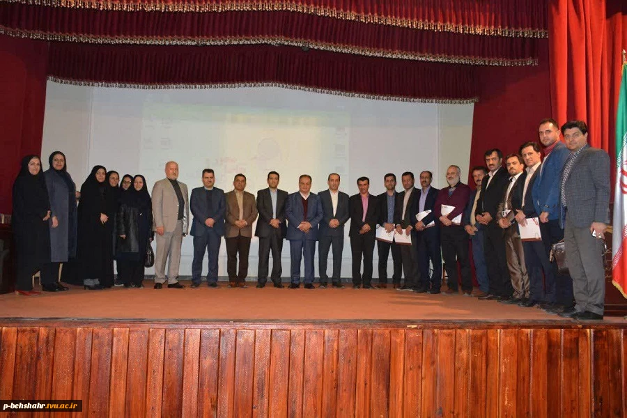 انتخاب مهندس عسکری بعنوان استاد برتر دانشگاه فنی و حرفه ای استان مازندران در حوزه پژوهش 4